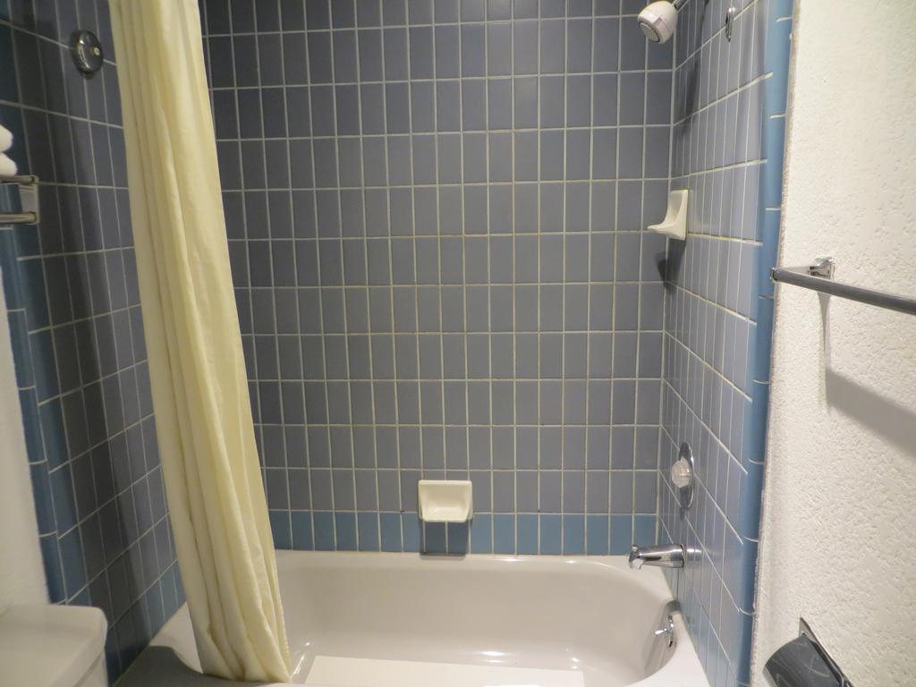 Executive Inn & Suites Sacramento Eksteriør billede