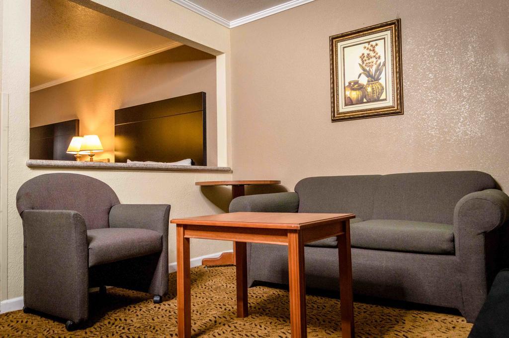 Executive Inn & Suites Sacramento Eksteriør billede