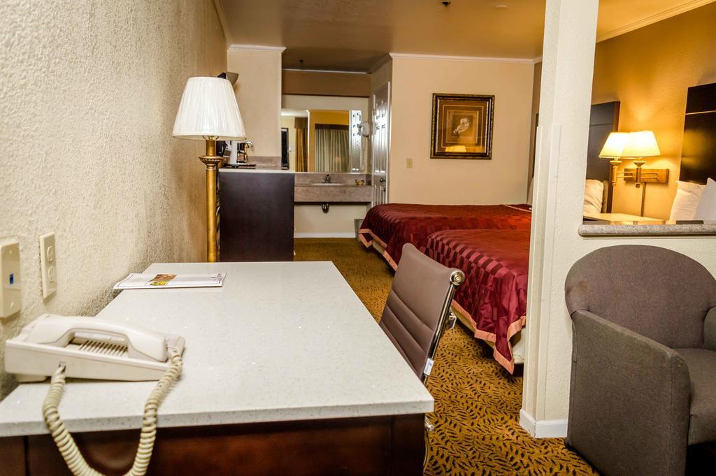 Executive Inn & Suites Sacramento Eksteriør billede